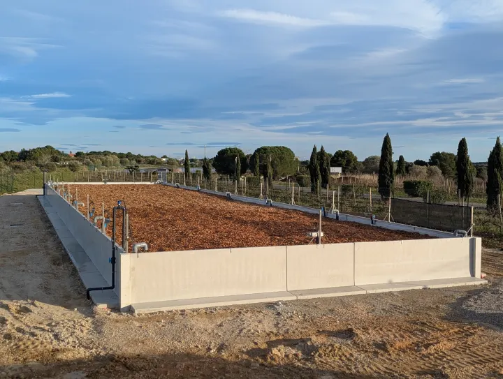 Bassin de vermifiltration BioFiltro au Domaine Lafage
